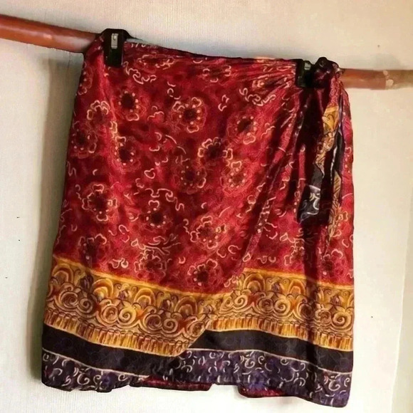 Studio Maroon Gold Navy Wraparound Skirt Women’s Med Boho Chic Statement Piece - Picture 2 of 4